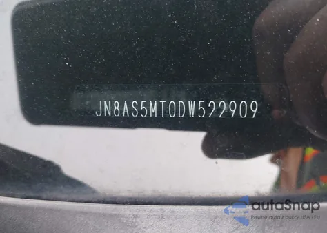 2013 Nissan Rogue Sv z USA, uszkodzony, nr VIN JN8AS5MT0DW522909